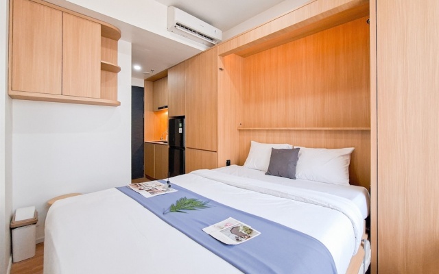 Comfortable And Relaxing Living In Studio At Apartment Collins Boulevard – Guest Rooms – Tangerang