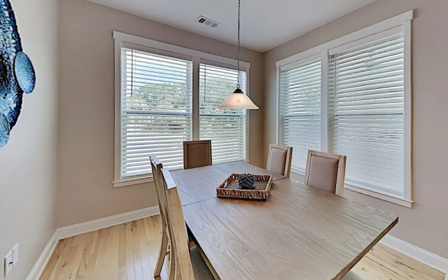 12villpl 3 Bedroom Townhouse