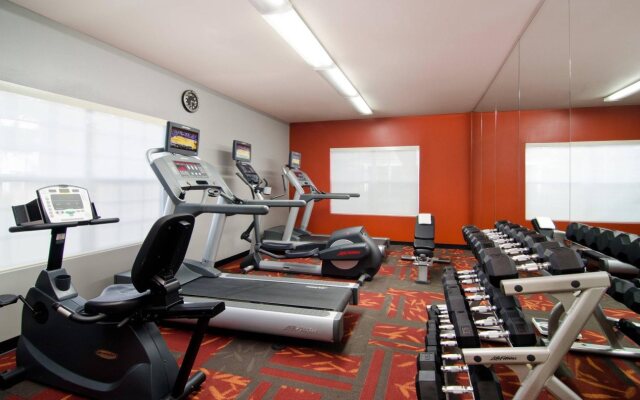 Sonesta ES Suites Fresno
