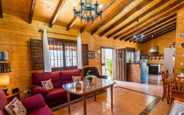Casita de Madera Ardales by Ruralidays