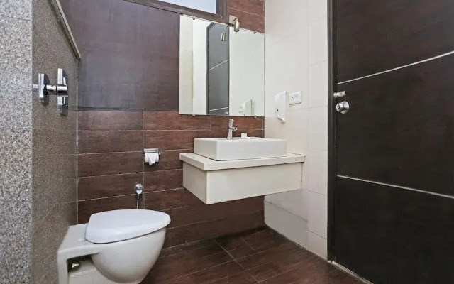 Oyo 18997 Hotel Km International