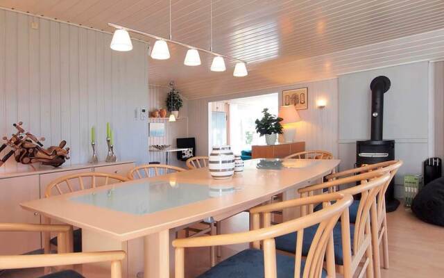 6 Person Holiday Home in Væggerløse