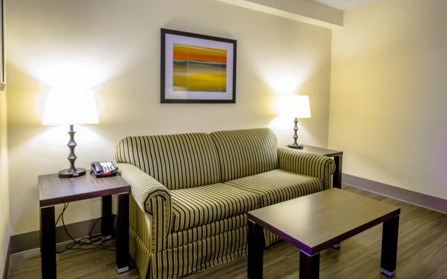 Atwell Suites Austin Airport by IHG