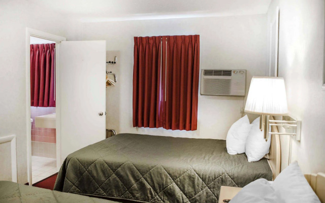 Rodeway Inn Dillsburg