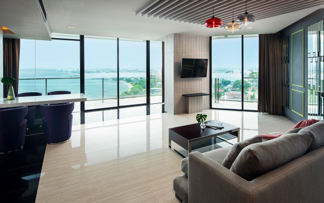 Tsix5 Phenomenal Hotel Pattaya