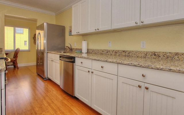 Westwinds 303 by Teeming Vacation Rentals