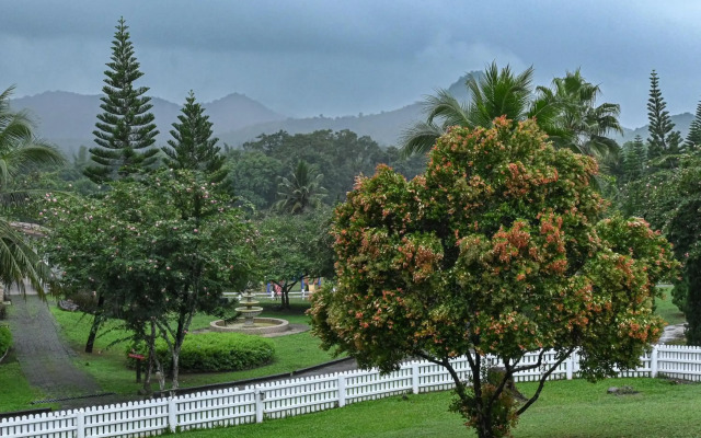 Swiss Valley Hip Resort