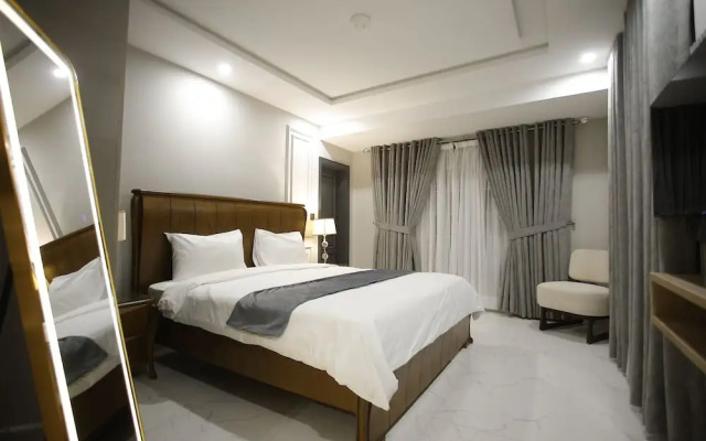 ZAR Luxury Suites Murree