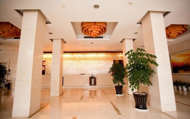 Mingxiang Hotel (Wenling Zeguo Passenger Transport Center)