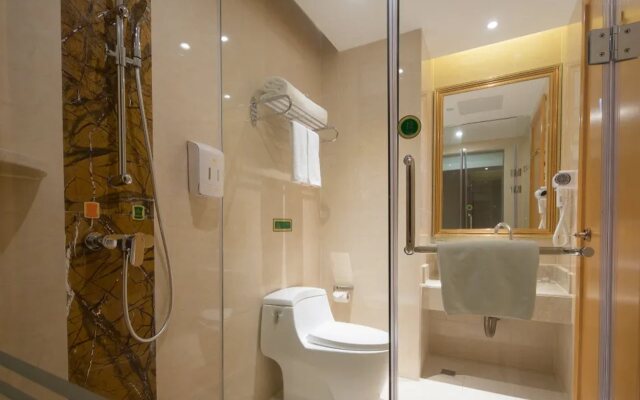 Vienna Hotel (Shenzhen Henggang Metro Station)