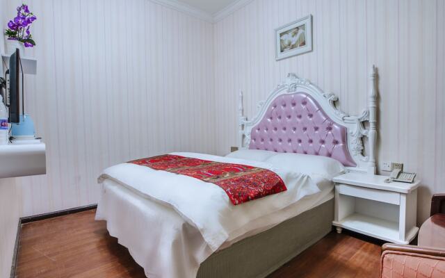 Tianrui  Xingyu Fashion Hotel