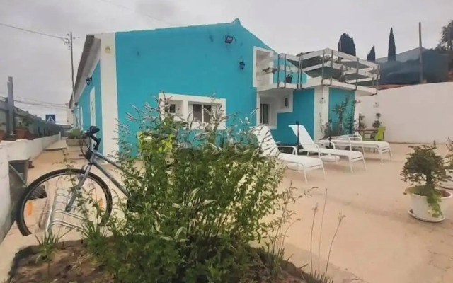 Tropicana Holiday Apartments