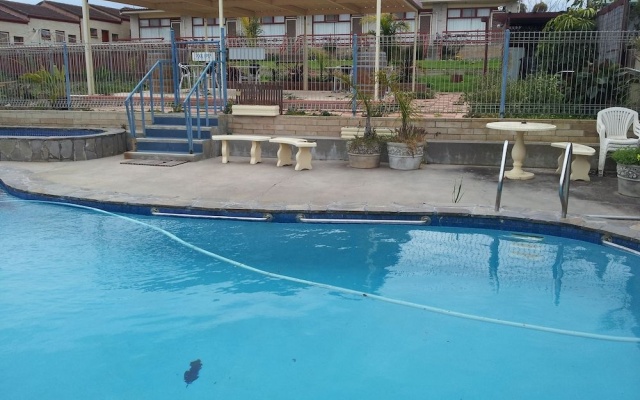 Oyster Court Apartments – Pool – Stansbury