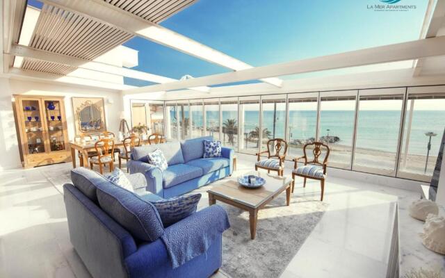 La Mer Apartments
