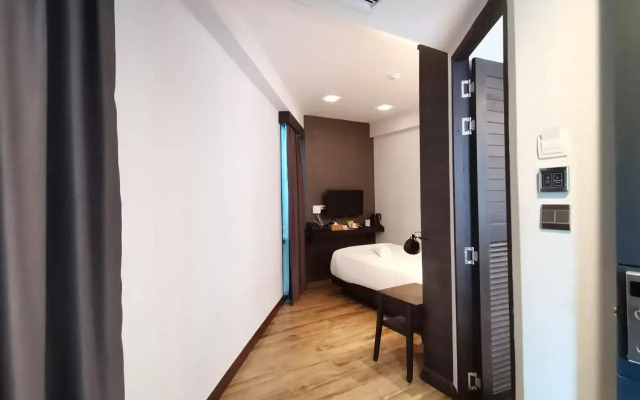 Holatel Hotel Phitsanulok