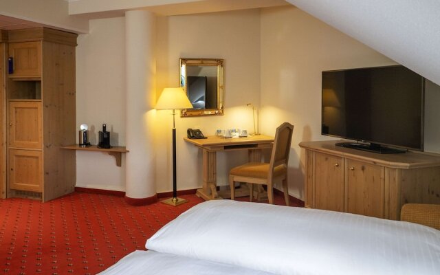 Grand Excelsior Hotel Munchen Airport [Ex. Sheraton Munich Airport Hotel]