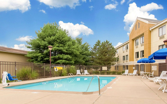 Comfort Inn Evansville East