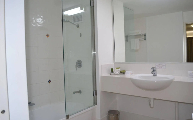 Airlie Beach Hotel