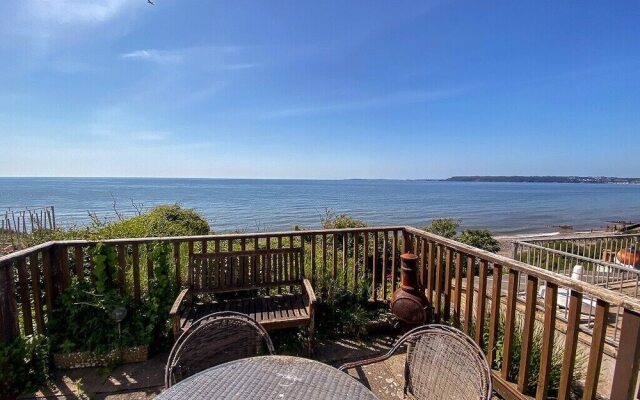 12 Waters Edge Chalet, Amroth