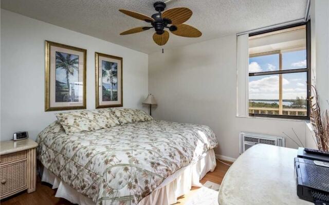 Lovers Key Beach Club 501