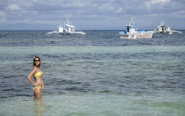 Malapascua Beach and Dive Resort