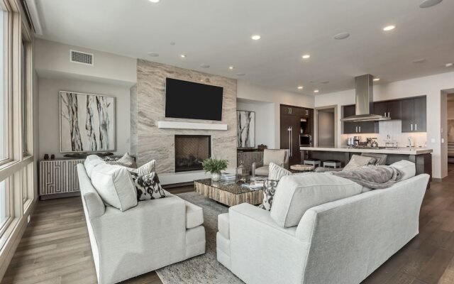 Platinum Two Bedroom 2 Apartment Hotel by RedAwning