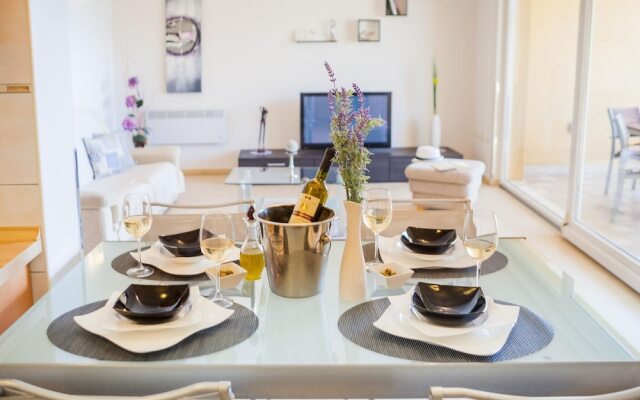 Captivating Apartment in Vela Luka With Balcony