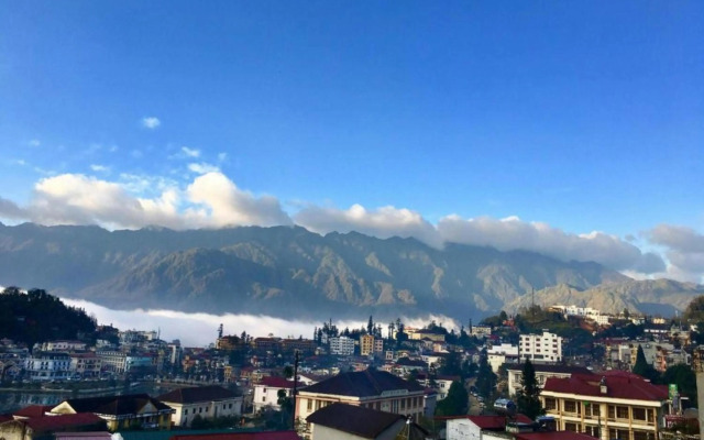 Sapa Village Hotel