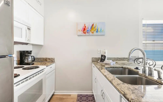 Tradewinds 1301 Beachfront Top-floor