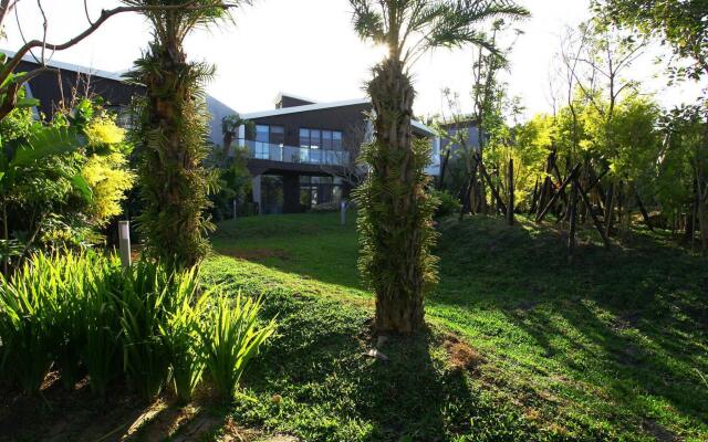 The House 15