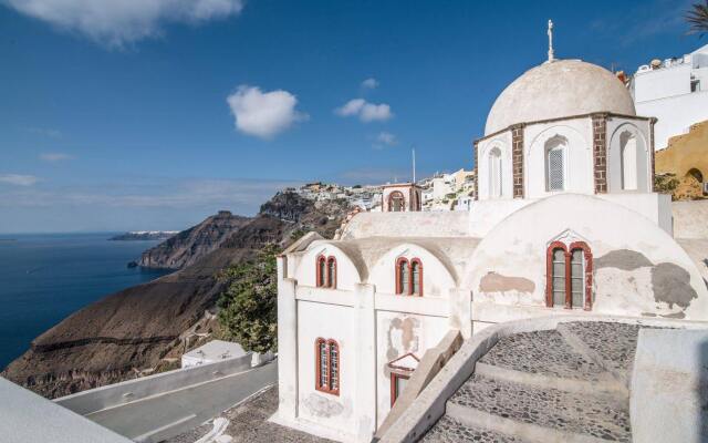 Santorini Reflexions Volcano