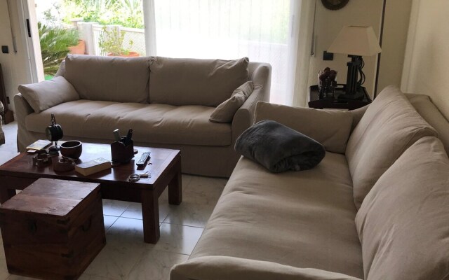 Casa Primera Línea de Mar Cala Balmins