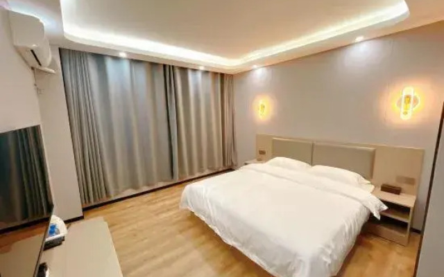 Zhongshan Baichuan Apartment