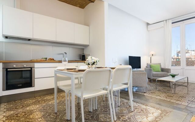 Montaber Apartments - Gracia Torrijos