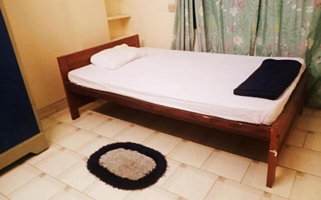 Non-AC Single Room on rent at KL Villa