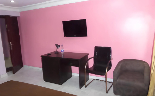 Belfem International Suites