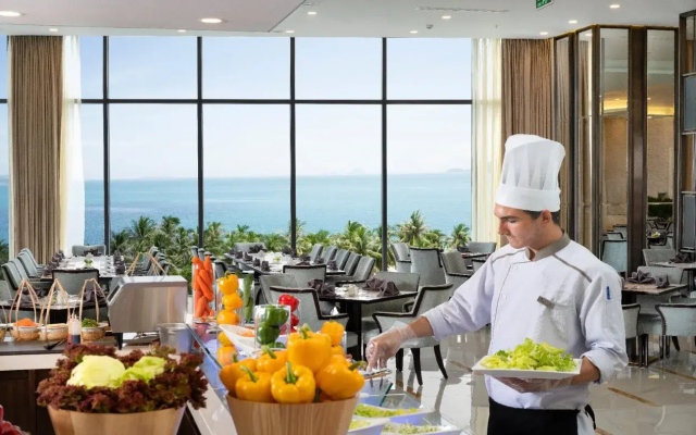 Vinpearl Beachfront Nha Trang