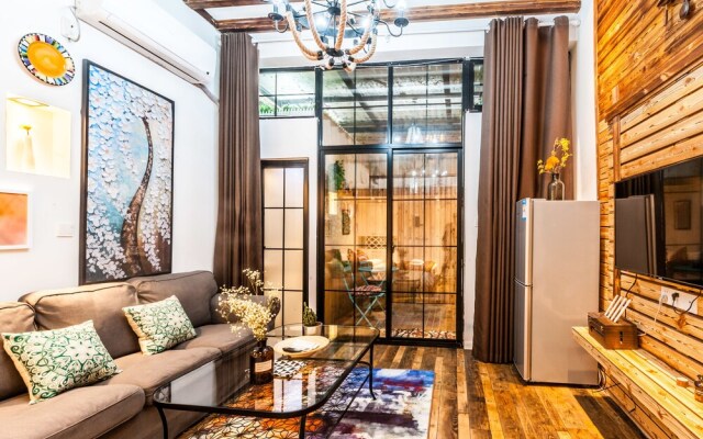 Qiyu Homestay - West Nanjing Road Branch