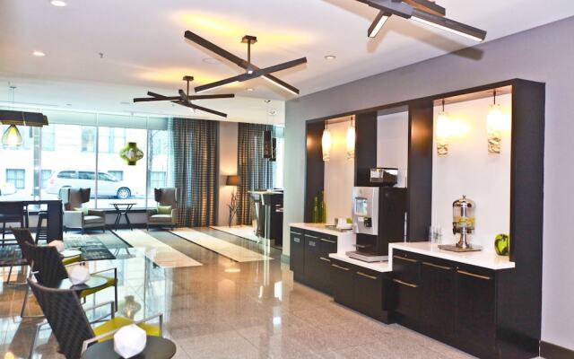 Heaven on Midtown Fully Furnished Apts