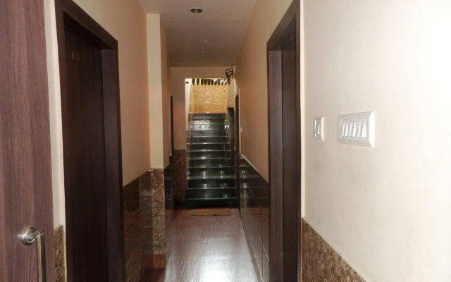 Hotel Cosmo Lodging