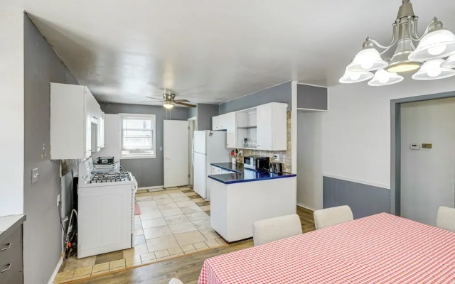 Quaint Family Retreat in Fairbury!