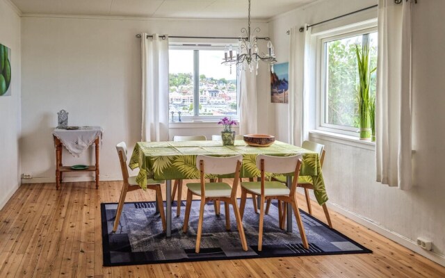 Awesome Home in Grimstad With Wifi and 4 Bedrooms