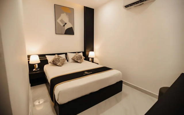 Riverside Boutique Hotel