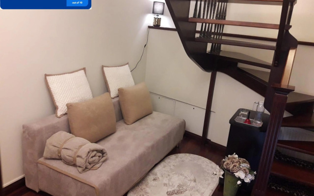 Old Town Gate Residence