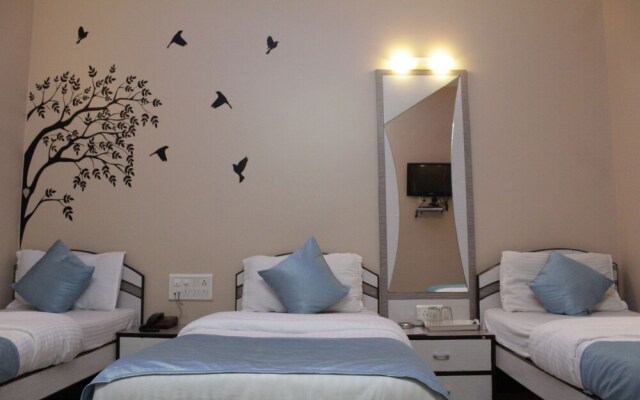 OYO 3552 Hotel Broadway