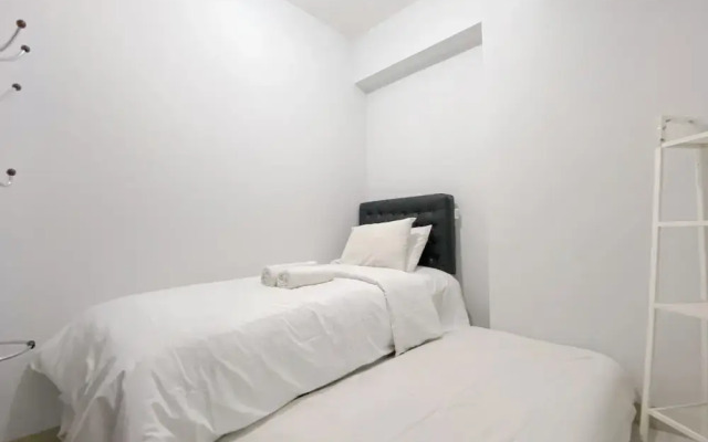 The Elevated Abode 2Br At Mekarwangi Square Cibaduyut Apartment