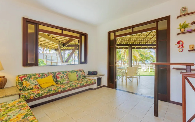 GB18 Maravilhosa Casa Pé na Areia