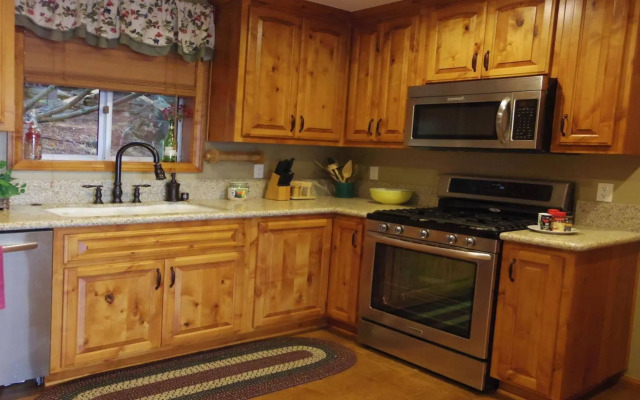 Lakeview House at Lake Arrowhead