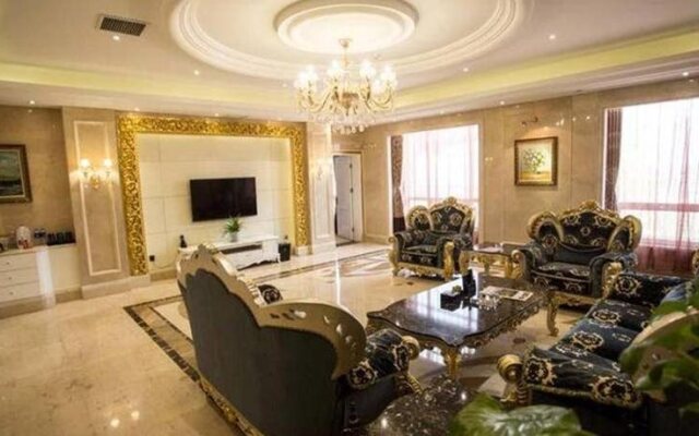 Venice Theme Hotel