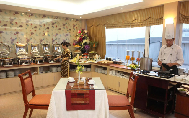 The Flower Boutique Hotel & Travel